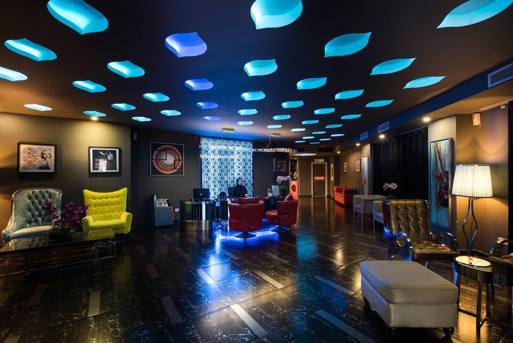 Kingston 3 - Hotel